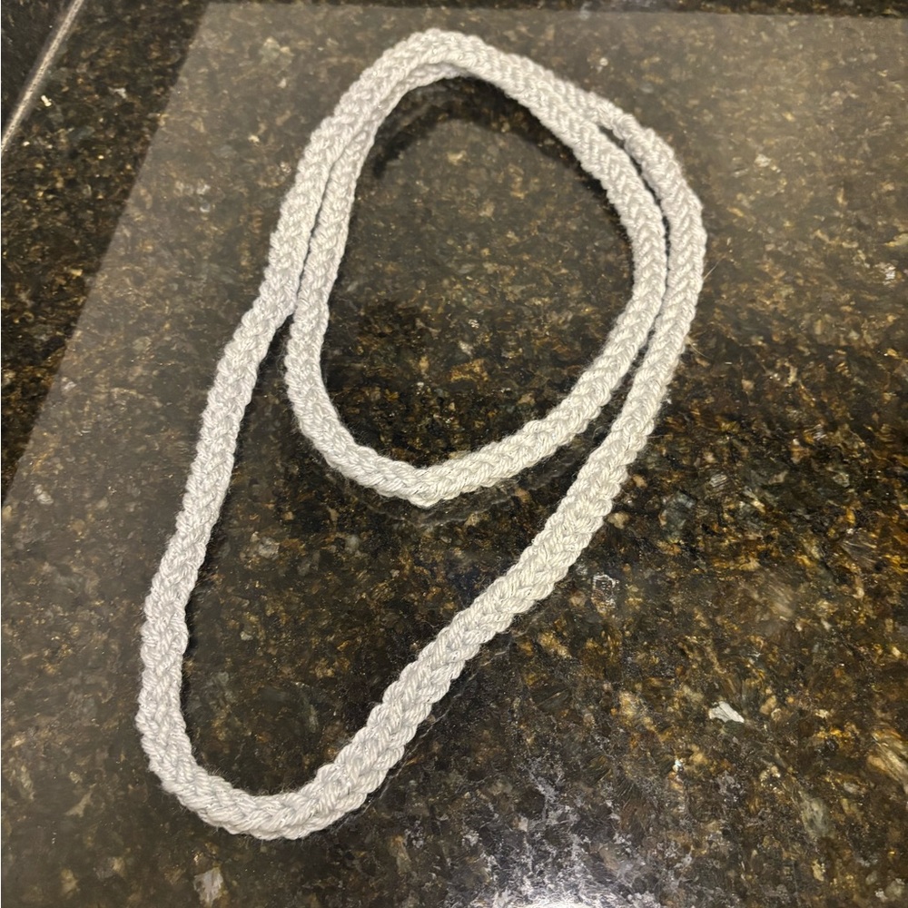 NWOT Silver Knit Rope Necklace